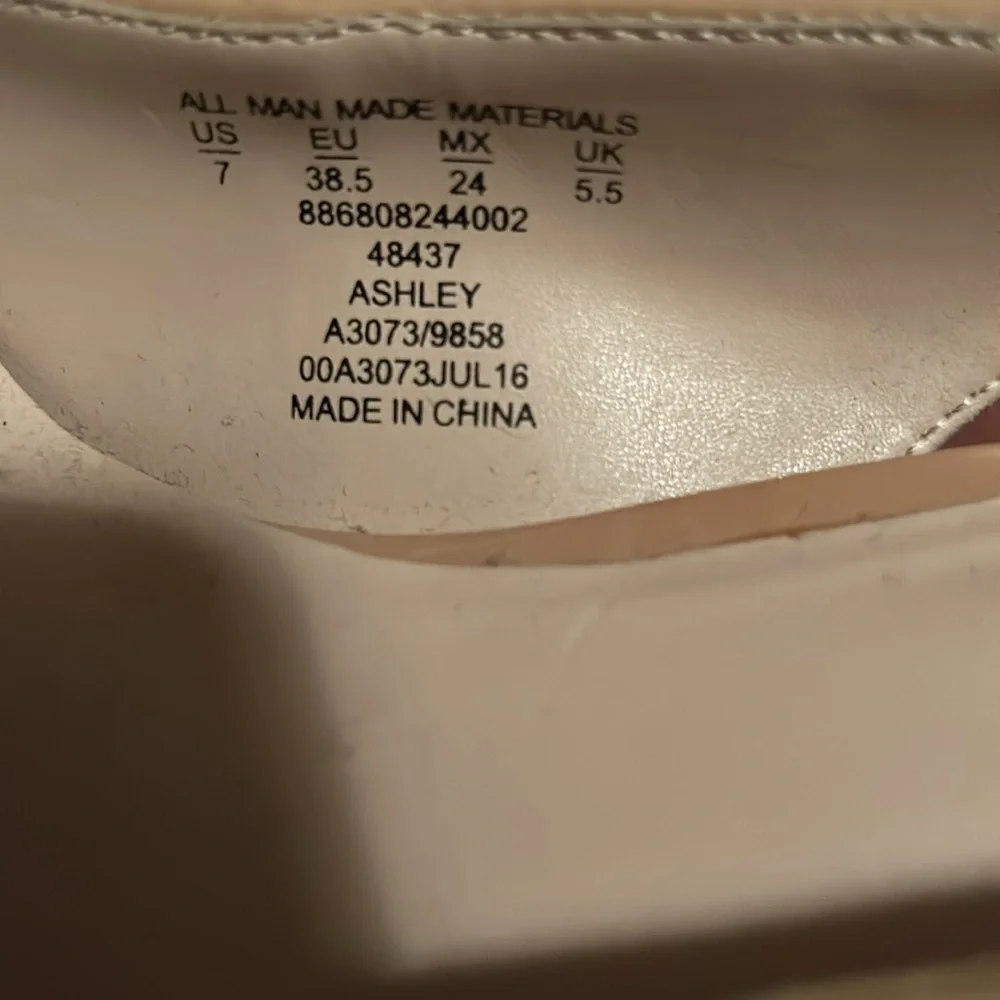 CHARLES JOURDAN PARIS SLINGBACKS in GREAT PRE LOVED SHAPE - $159 RETAIL - Picture 9 of 10